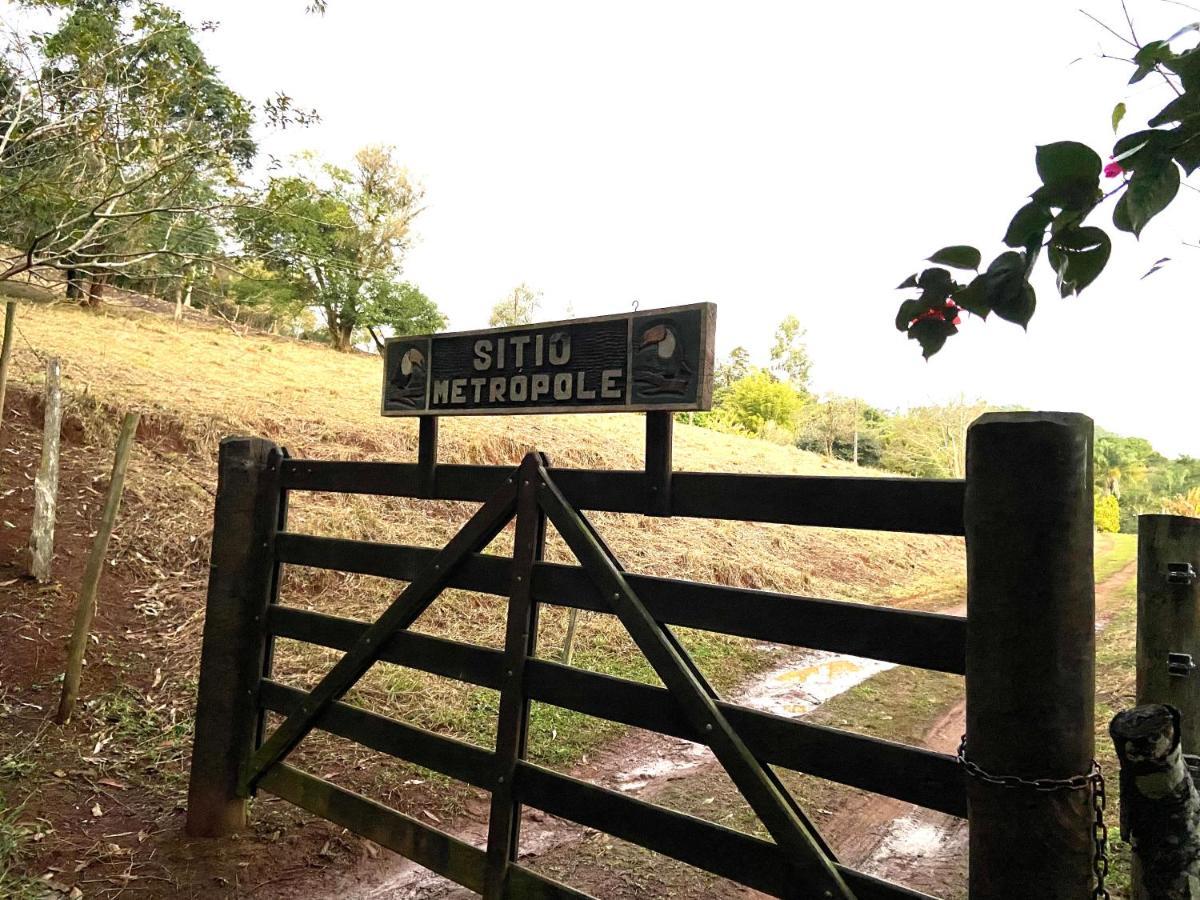 Sitio Metropole - Refugio Na Natureza ピラジュ エクステリア 写真
